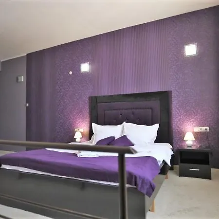 Neptun Hotel 3*
