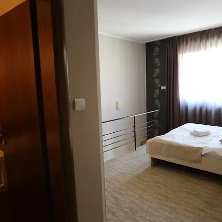 فندق Neptun 3*